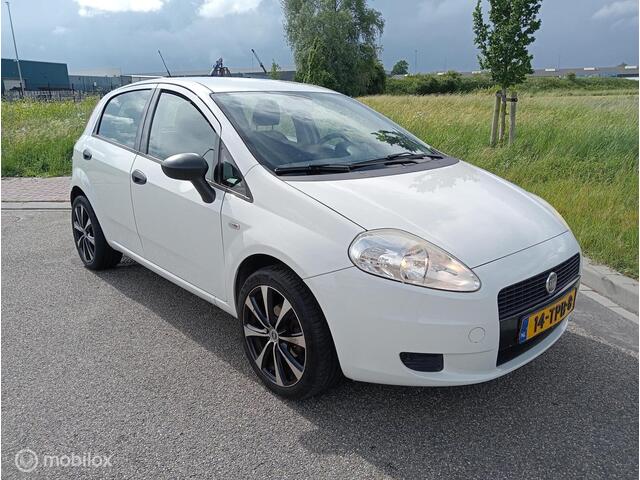 Fiat Punto Evo 1.2 Pop apk 17 inch lm velgen airco