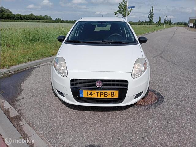 Fiat Punto Evo 1.2 Pop apk 17 inch lm velgen airco