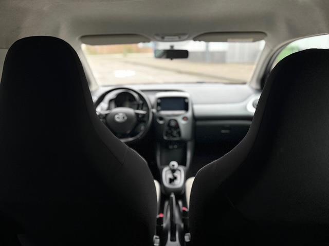 Toyota Aygo 1.0 VVT-i x-play | Camera | Airco | Carplay | LM