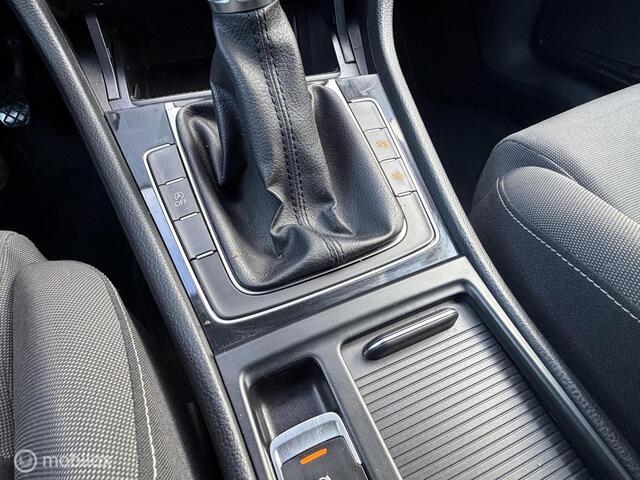 Volkswagen Golf 1.4 TSI 140PK ACT Highline / LED koplampen / Stoelverwarming / PDC / 18inc / NAP