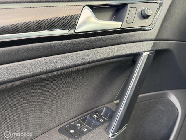 Volkswagen Golf 1.4 TSI 140PK ACT Highline / LED koplampen / Stoelverwarming / PDC / 18inc / NAP