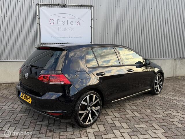 Volkswagen Golf 1.4 TSI 140PK ACT Highline / LED koplampen / Stoelverwarming / PDC / 18inc / NAP