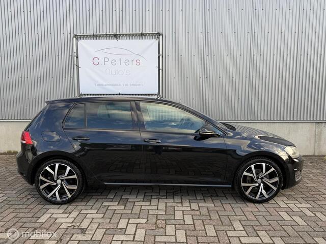 Volkswagen Golf 1.4 TSI 140PK ACT Highline / LED koplampen / Stoelverwarming / PDC / 18inc / NAP