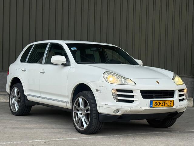 Porsche Cayenne 3.6 / APK / luchtvering