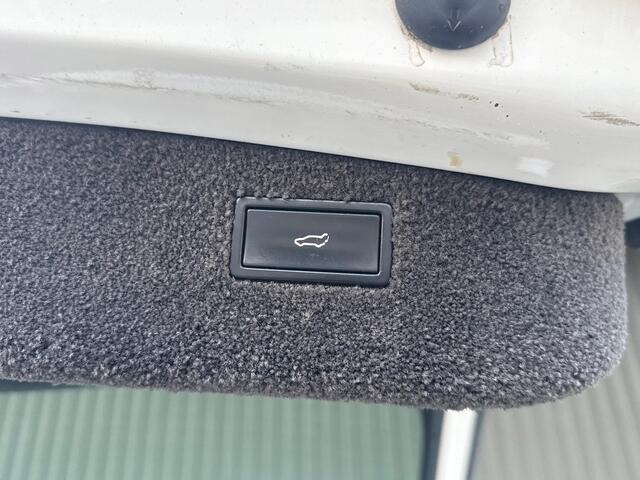 Porsche Cayenne 3.6 / APK / luchtvering