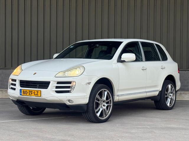 Porsche Cayenne 3.6 / APK / luchtvering