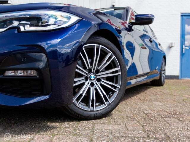 BMW 3-Serie Touring 320i High Executive Edition|Org.NL|Afleverklaar|Autom|Carplay|LED|Camera|Geen bijkomende kosten