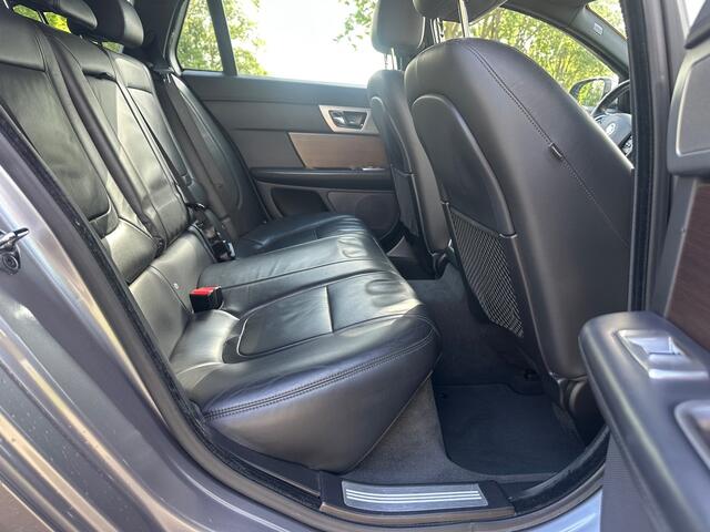 Jaguar XF Sportbrake 2.2D Premium Business Edition|zeer netjes
