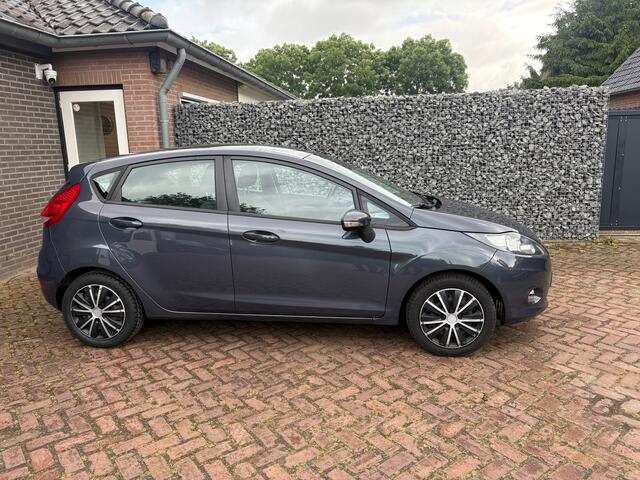 Ford Fiesta 1.25 Titanium