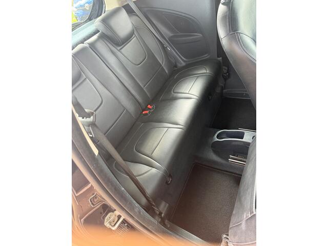 Ford KA Versnellingsbak / e distributieriem / APK