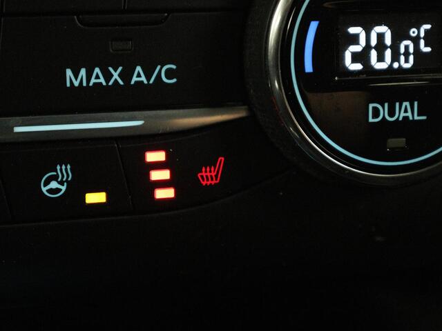 Ford Focus 1.5 EcoBoost ST Line | Stoelverwarming | Adaptive cruise | Camera | Carplay | Stuurverwarming | Navigatie | Full LED | Parkeerhulp | Climate con