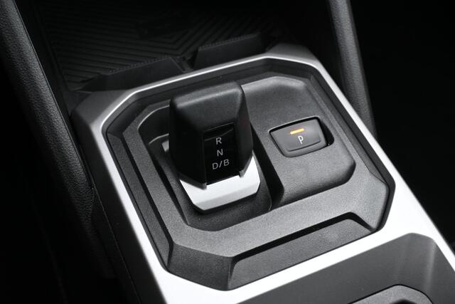 Dacia Duster Hybrid 140 PK Journey | AUTOMAAT | 360 CAMERA | STUUR/STOELVERWARMING | NAVI | CRUISE CONTROL | APPLECARPLAY/ANDROIDAUTO | CLIMATE CONTROL | PD