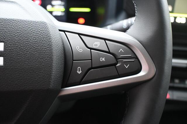 Dacia Duster Hybrid 140 PK Journey | AUTOMAAT | 360 CAMERA | STUUR/STOELVERWARMING | NAVI | CRUISE CONTROL | APPLECARPLAY/ANDROIDAUTO | CLIMATE CONTROL | PD