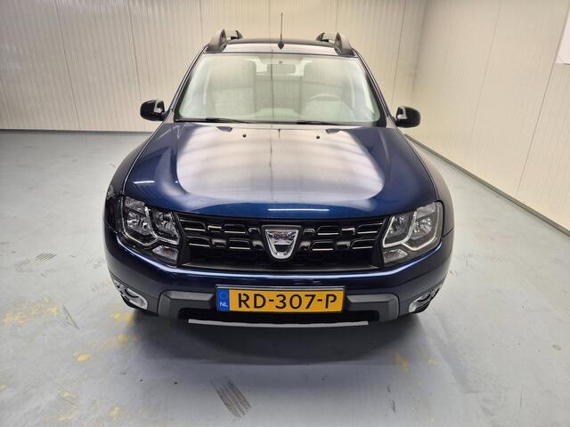 Dacia Duster 1.2 TCe 4x2 Blackshadow Navi Airco CruiseControl Alu Trekhaak