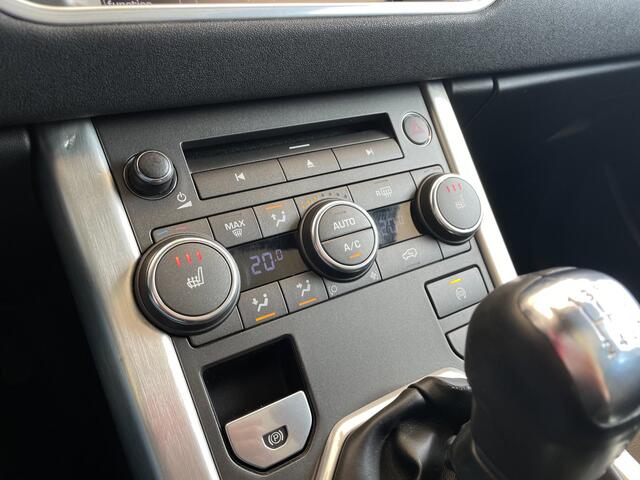 Land Rover Range ROVER EVOQUE 2.2 eD4 2WD Dynamic|Glazen dak|Trekhaak|Meridian Audio|Stoelverwarming