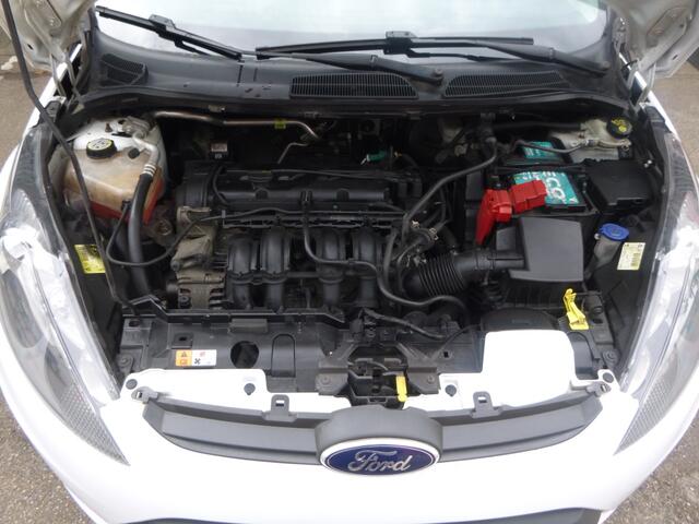 Ford Fiesta 1.25 Titanium,5deurs,AIRCO,etc.TOPSTAAT