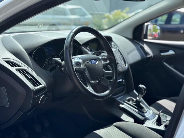 Ford Focus 1.0 EcoBoost Edition Luxe uitvoering trekhaak clima