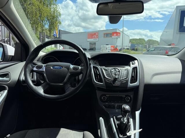 Ford Focus 1.0 EcoBoost Edition Luxe uitvoering trekhaak clima