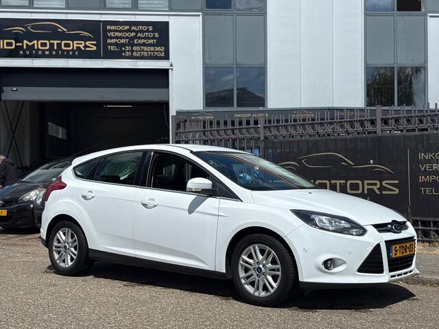 Ford Focus 1.0 EcoBoost Edition Luxe uitvoering trekhaak clima