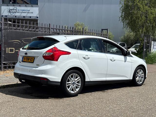 Ford Focus 1.0 EcoBoost Edition Luxe uitvoering trekhaak clima