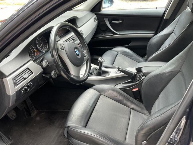 BMW 3-Serie 320i Dynamic Executive Ecc/Audio/Navi/Leer/Lm