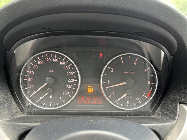 BMW 3-Serie 320i Dynamic Executive Ecc/Audio/Navi/Leer/Lm