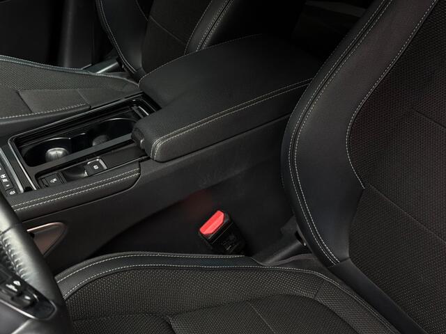 Jaguar F-Pace 2.5t AWD Sport 250pk elec stoelen garantie camera