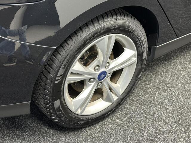 Ford Focus 1.0 EcoBoost Edition Plus ECC TREKHAAK STOELVERWARMING.
