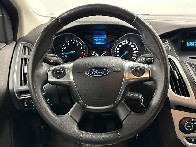 Ford Focus 1.0 EcoBoost Edition Plus ECC TREKHAAK STOELVERWARMING.
