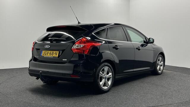 Ford Focus 1.0 EcoBoost Edition Plus ECC TREKHAAK STOELVERWARMING.