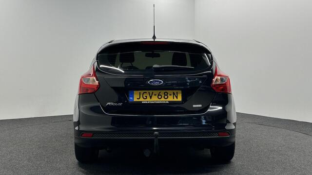 Ford Focus 1.0 EcoBoost Edition Plus ECC TREKHAAK STOELVERWARMING.