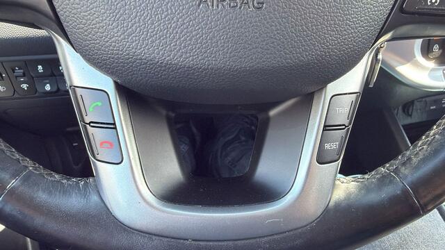 KIA RIO 1.2 CVVT ExecutiveLine Blackline Navi Camera Huurkoop Inruil APK Garantie