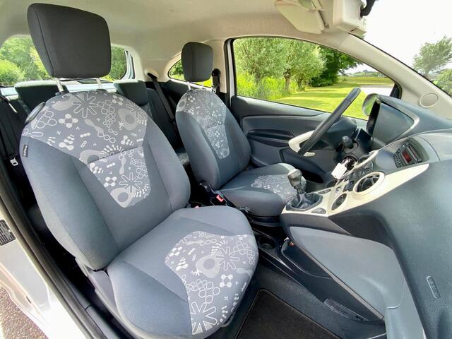 Ford KA 1.2 Comfort start/stop Airco Electrische Spiegels Electrische Ramen Perfect Onderhouden NAP