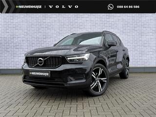 VOLVO XC40 1.5 T3 R-Design | Trekhaak | Stoel- en Stuurverwarming | Achteruitrijcamera | Parkeersensoren Voor en Achter | 19 Inch Velgen | Voorruitverwarming | Getint Glas | Keyless | Navigatie | Apple Carplay / Android Auto | Nubuck Bekleding |