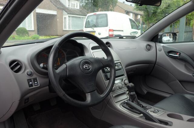 Toyota Celica 1.8 VVT-i Airco Leder