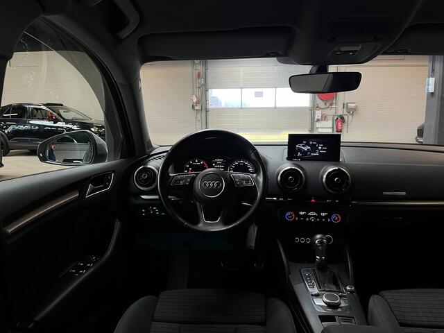 Audi A3 LIMOUSINE 35 TFSI CoD Sport S Line Edition Led/