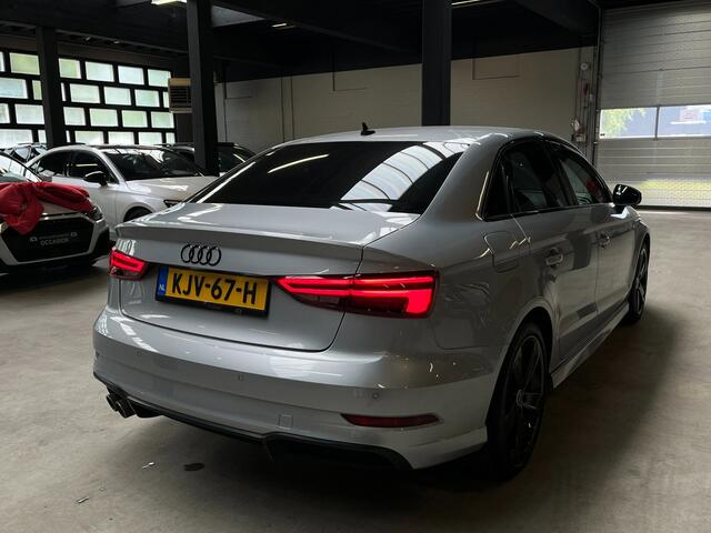 Audi A3 LIMOUSINE 35 TFSI CoD Sport S Line Edition Led/