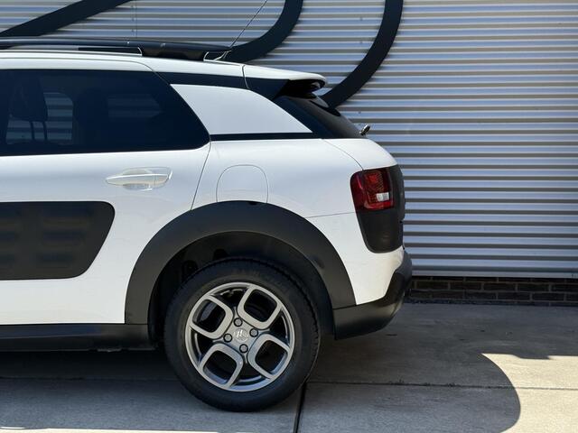 Citroen C4 CACTUS 1.2 PureTech Shine 2e Eigenaar|Navi|Camera|Clima|Cruise|PDC|D-riem vv in 2022|N.A.P|e APK bij Aflevering