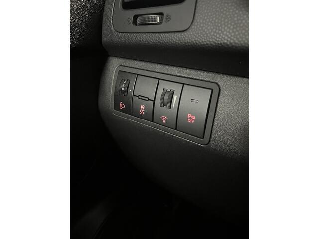 KIA Venga 1.4 CVVT ExecutiveLine AIRCO/KEYLESS/PDC/ELEK.PAKKET