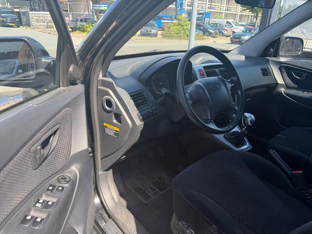 Hyundai Tucson 2.0i Dynamic Cross