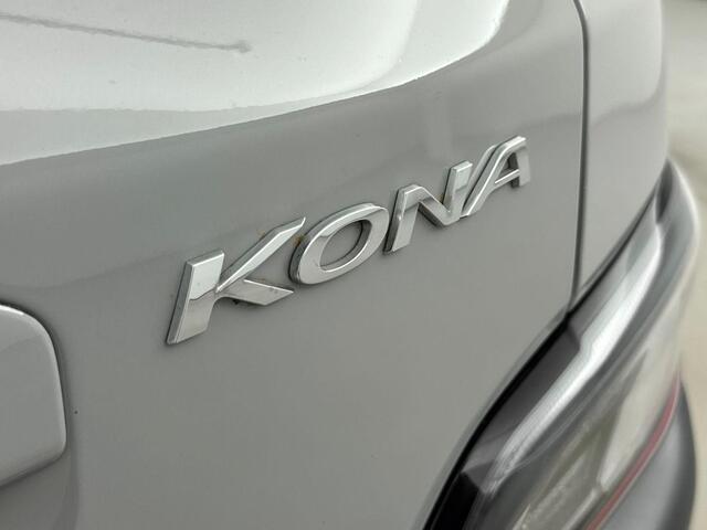 Hyundai Kona 1.6 GDI HEV Fashion | Achteruitrij camera | Cruise control | Head up display | Navigatie |
