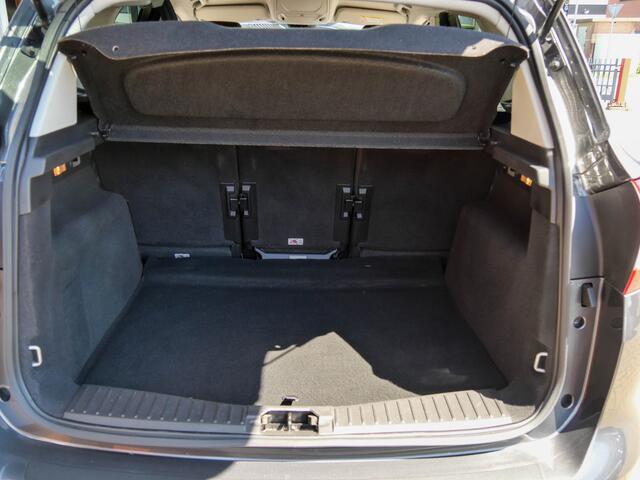 Ford C-MAX 1.0 126PK Titanium | TREKHAAK | NAVIGATIE |
