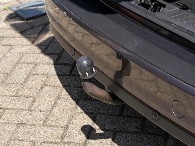 Ford C-MAX 1.0 126PK Titanium | TREKHAAK | NAVIGATIE |