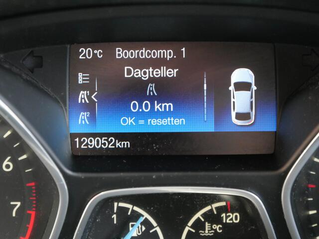 Ford C-MAX 1.0 126PK Titanium | TREKHAAK | NAVIGATIE |