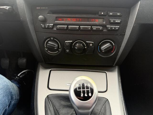 BMW 3-Serie 320i AIRCOAPK6BAKSEDAN