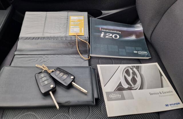 Hyundai I 20 1.4i DynamicVersion AIRCO ELEC.PAKET 2 X SLEUTELS