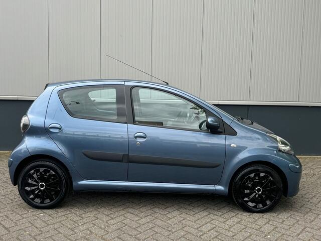 Toyota Aygo 1.0-12V Carplay N APK 100000km+- NAP