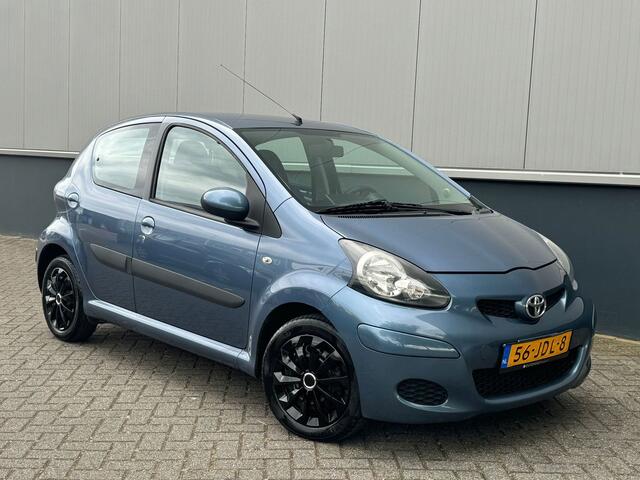 Toyota Aygo 1.0-12V Carplay N APK 100000km+- NAP