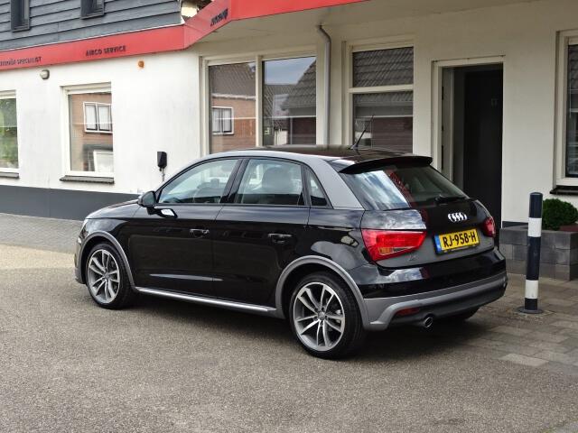 Audi A1 Sportback 1.0 TFSI Adrenalin