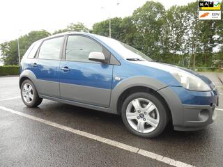 FORD FIESTA 1.4-16V Crossroad